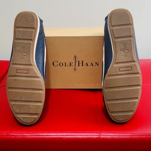 ColeHaan Boat Shoe - Picture 3 of 5